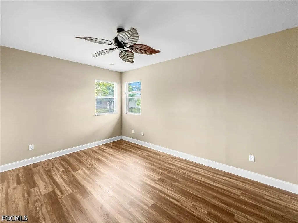 2105 NE 15th Terrace Cape Coral FL 33909