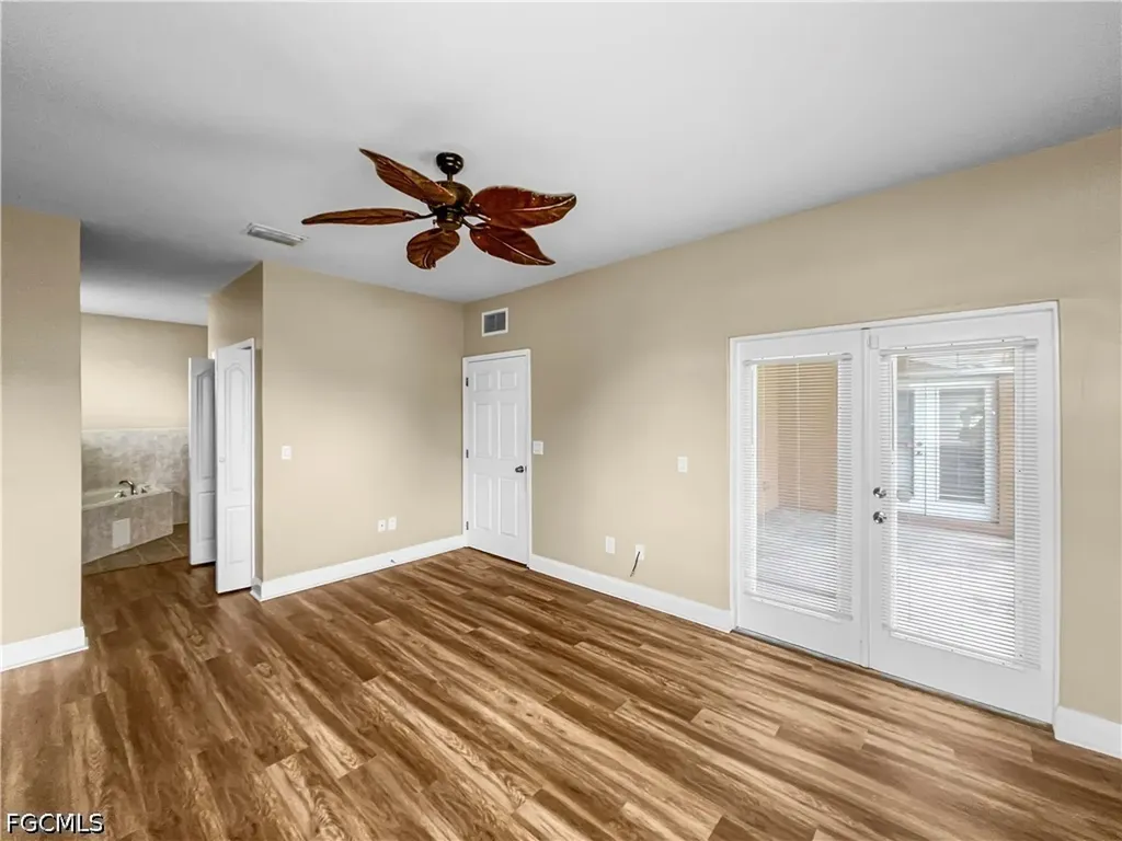 2105 NE 15th Terrace Cape Coral FL 33909