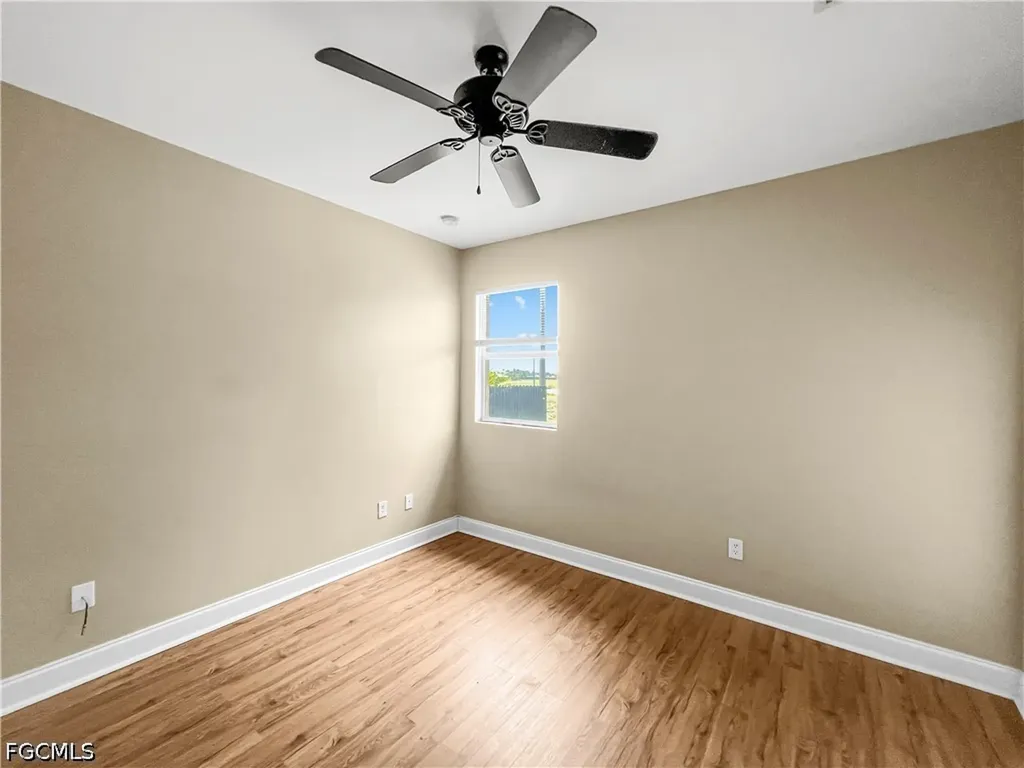 2105 NE 15th Terrace Cape Coral FL 33909