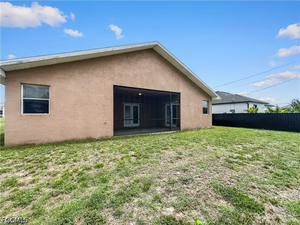 2105 NE 15th Terrace Cape Coral FL 33909