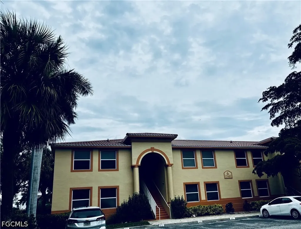 15401 Bellamar Circle Fort Myers FL 33908