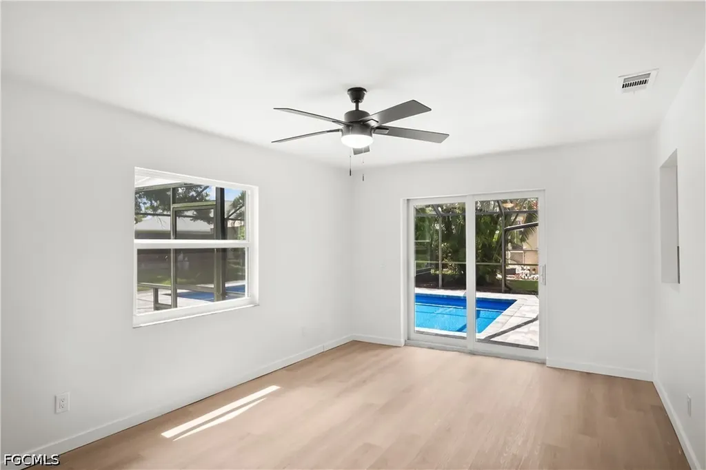 1411 SE 5th Place Cape Coral FL 33990