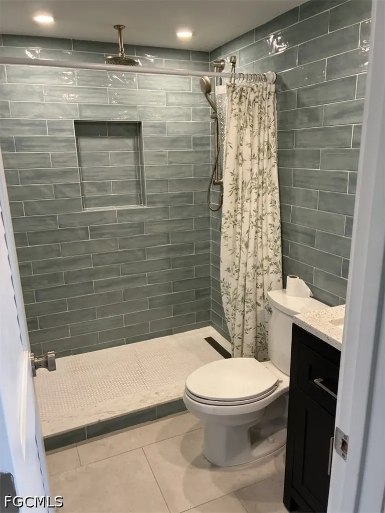 2880 Eighth Avenue St. James City FL 33956