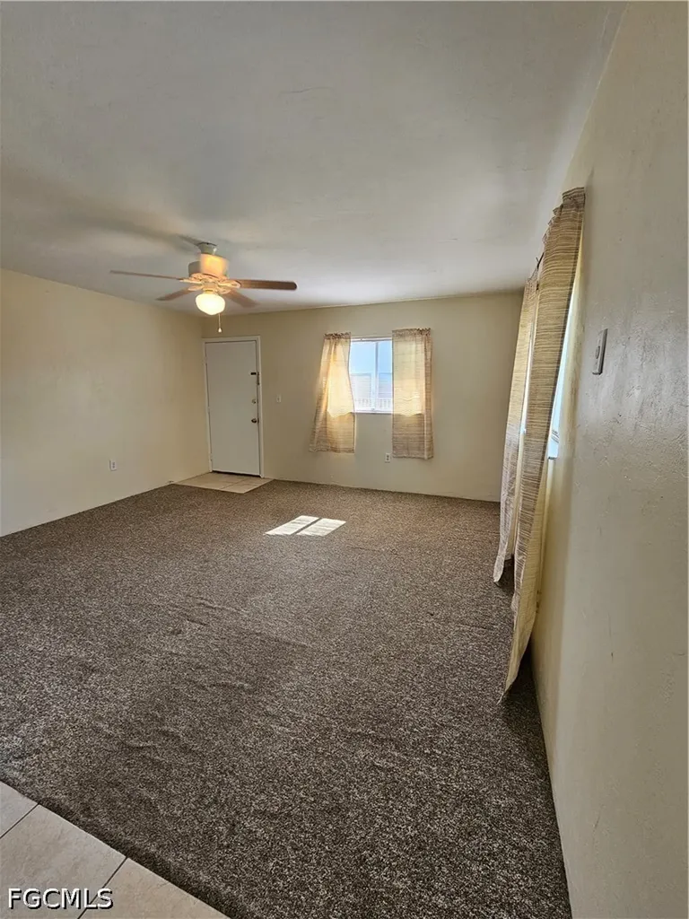 8101 Country Road Fort Myers FL 33919