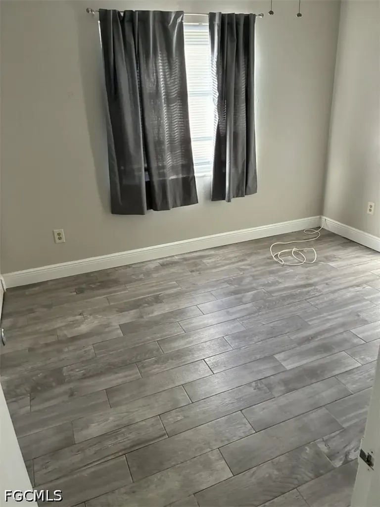 1839 Passaic Avenue Fort Myers FL 33901