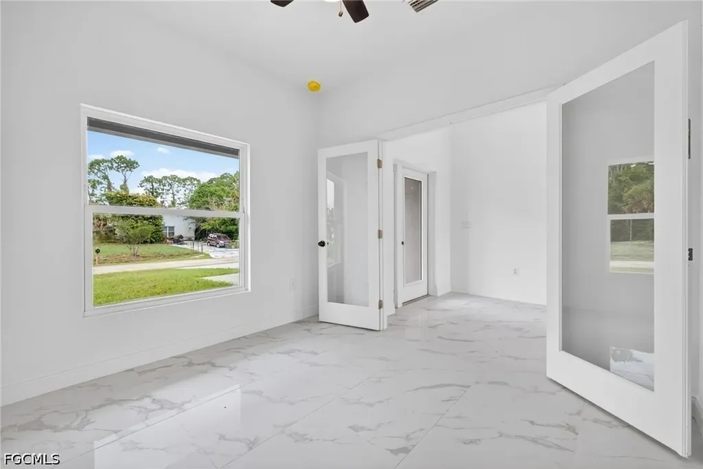 810 Jackson Avenue Lehigh Acres FL 33972