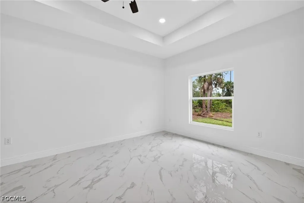 810 Jackson Avenue Lehigh Acres FL 33972