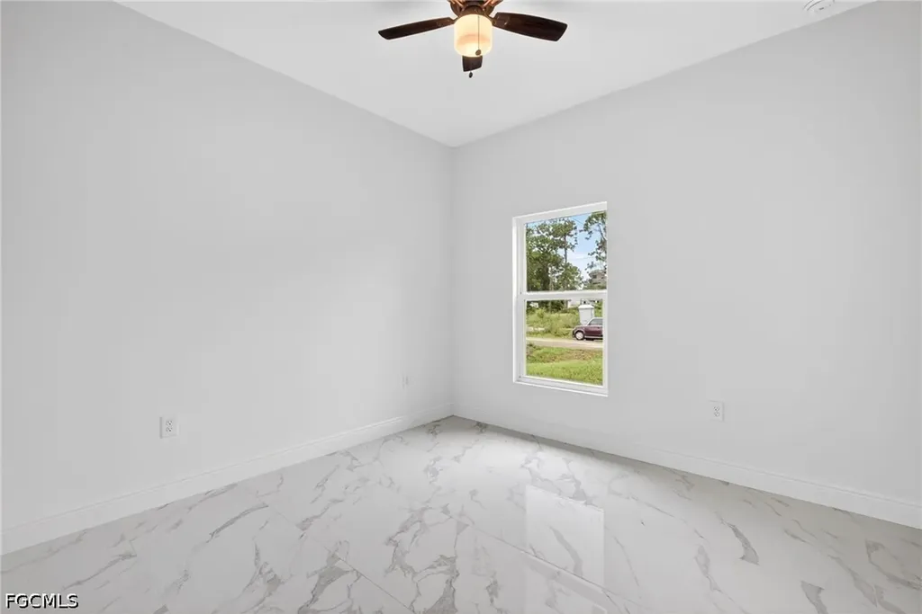 810 Jackson Avenue Lehigh Acres FL 33972