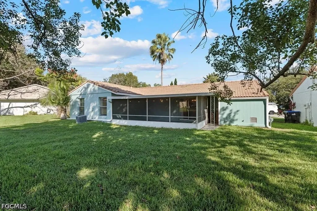 5556 Memorial Drive Orlando FL 32821