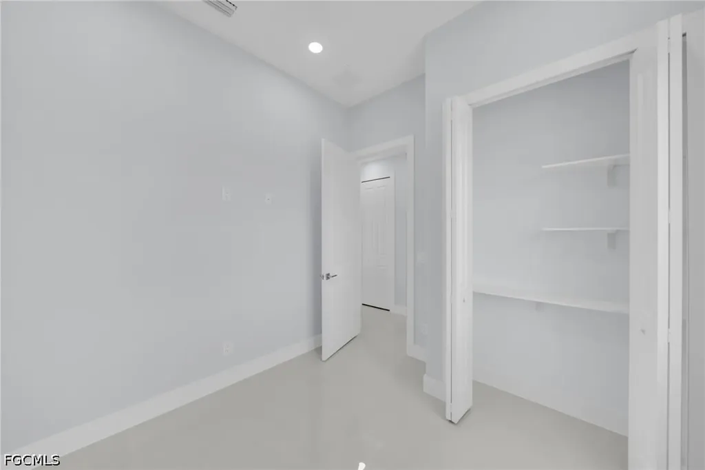 4118 18th Street SW Lehigh Acres FL 33976