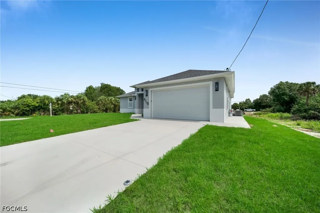 4118 18th Street SW Lehigh Acres FL 33976