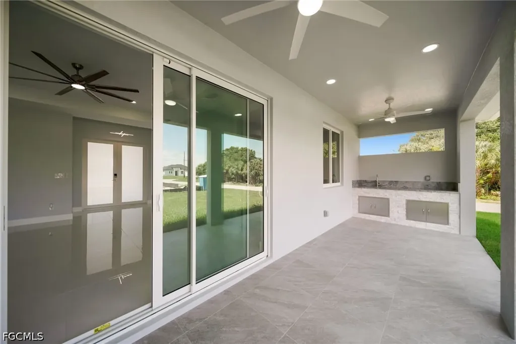 4118 18th Street SW Lehigh Acres FL 33976