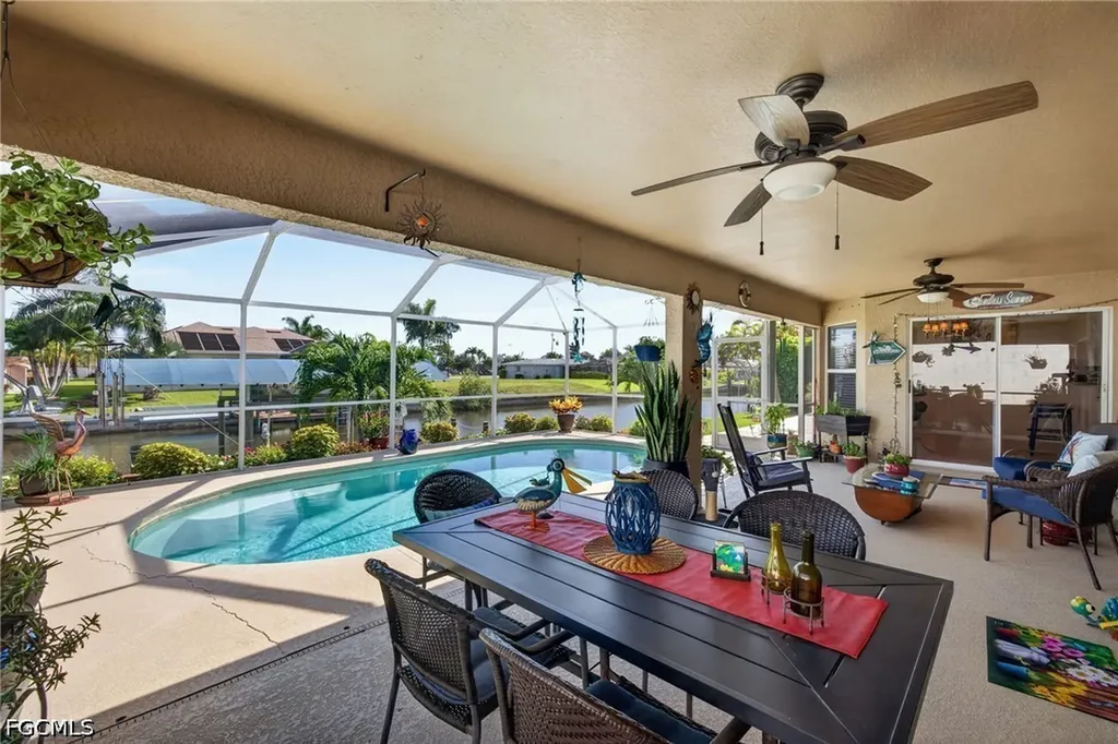 527 SW 40th Terrace Cape Coral FL 33914