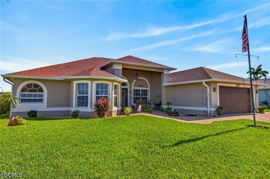 527 SW 40th Terrace Cape Coral FL 33914