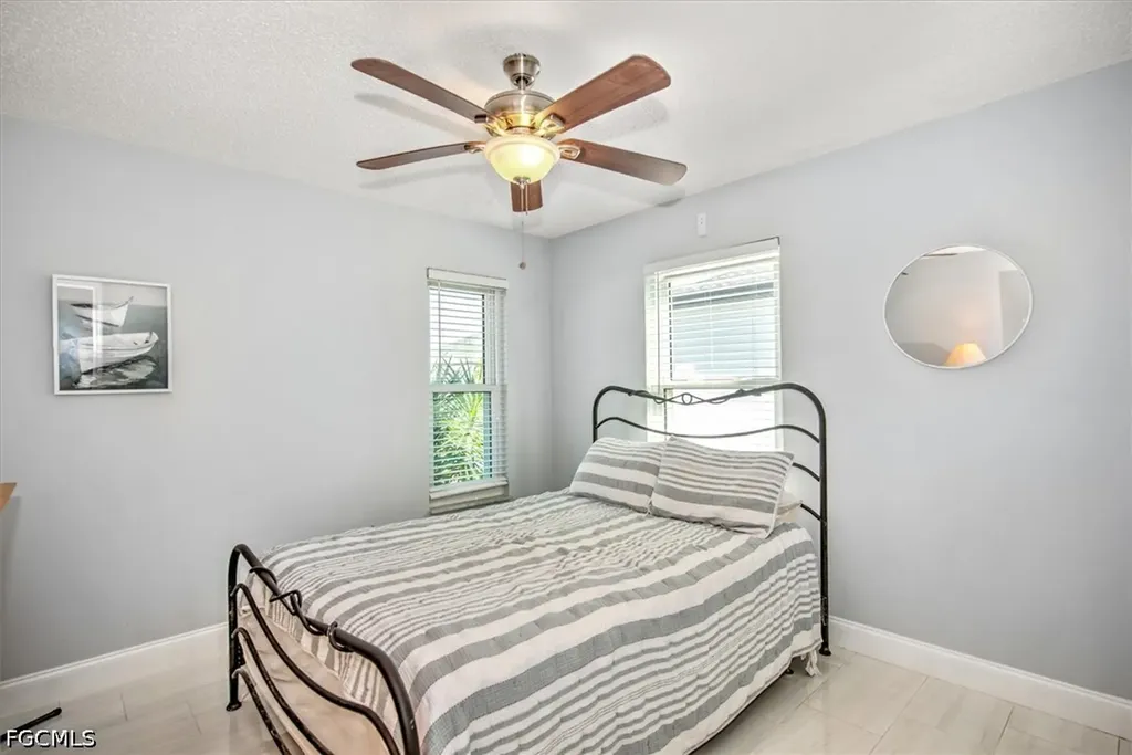 1817 SW 40th Street Cape Coral FL 33914