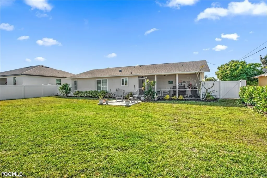 1817 SW 40th Street Cape Coral FL 33914