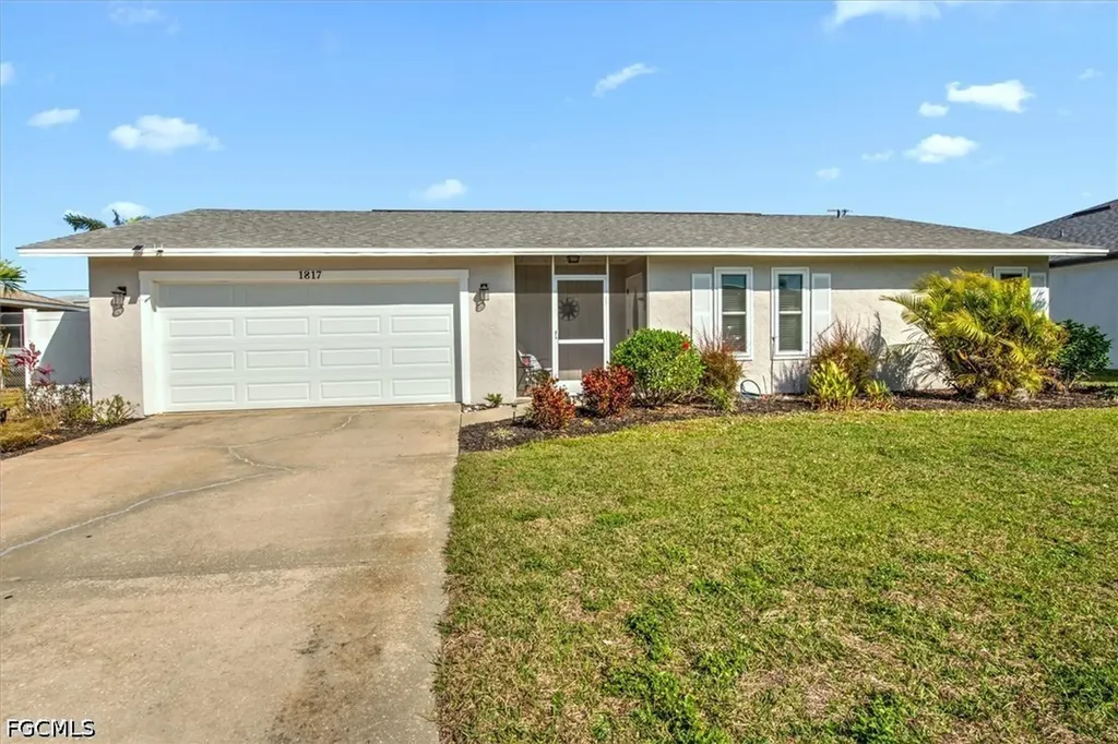 1817 SW 40th Street Cape Coral FL 33914