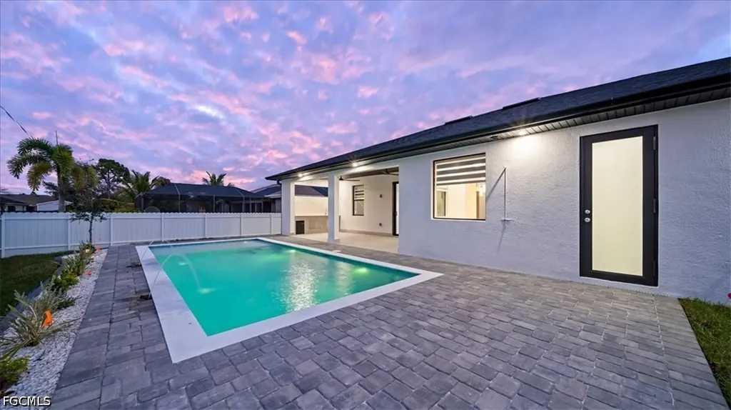 2711 Van Buren Parkway Cape Coral FL 33993