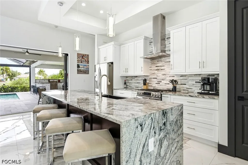 231 Gleason Parkway Cape Coral FL 33914