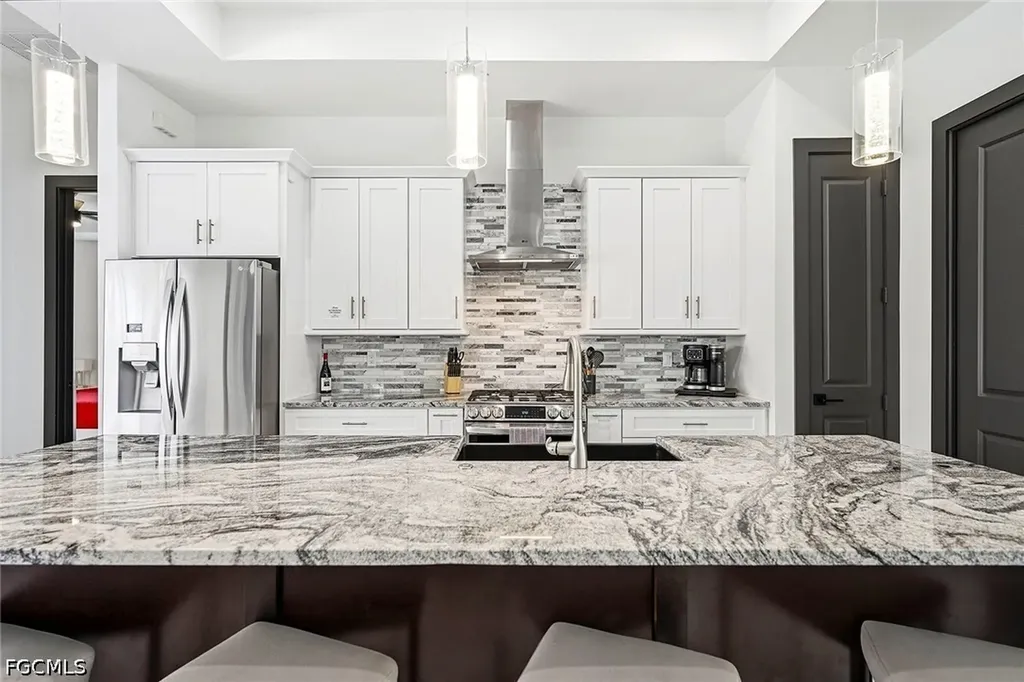 231 Gleason Parkway Cape Coral FL 33914