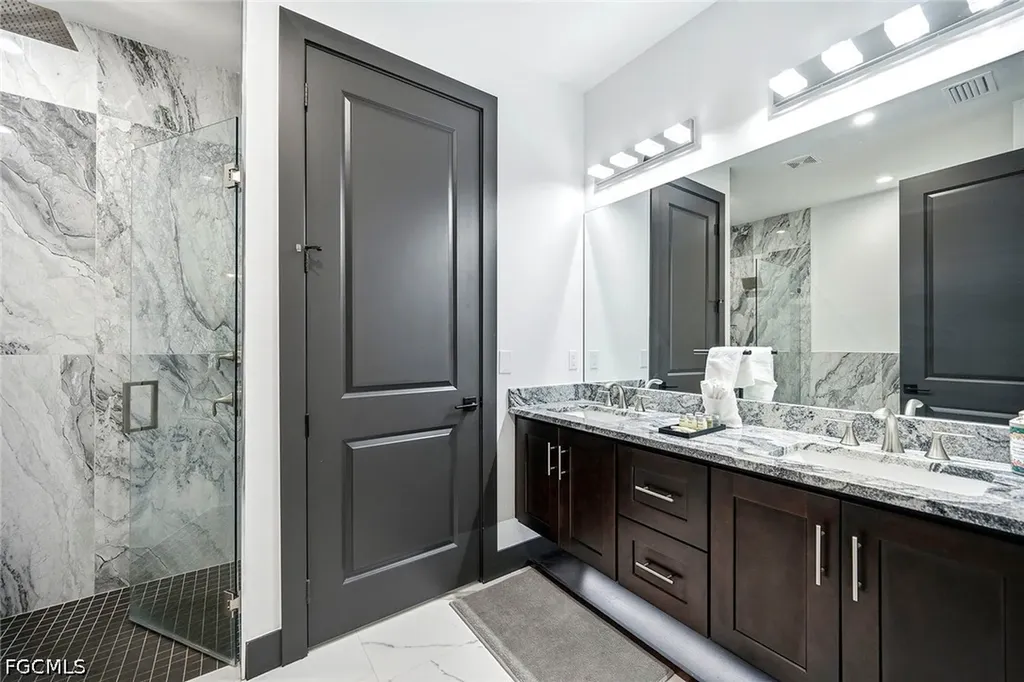 231 Gleason Parkway Cape Coral FL 33914