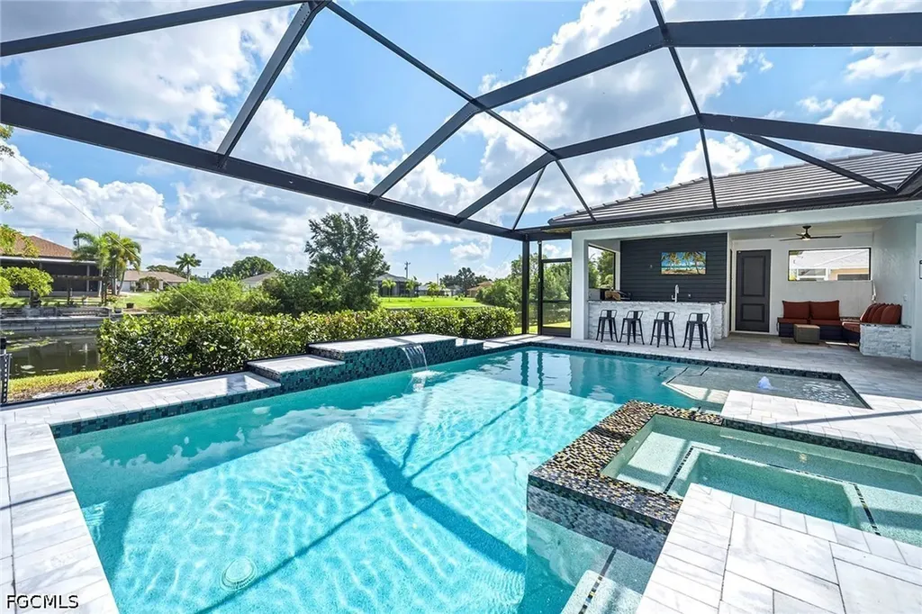 231 Gleason Parkway Cape Coral FL 33914
