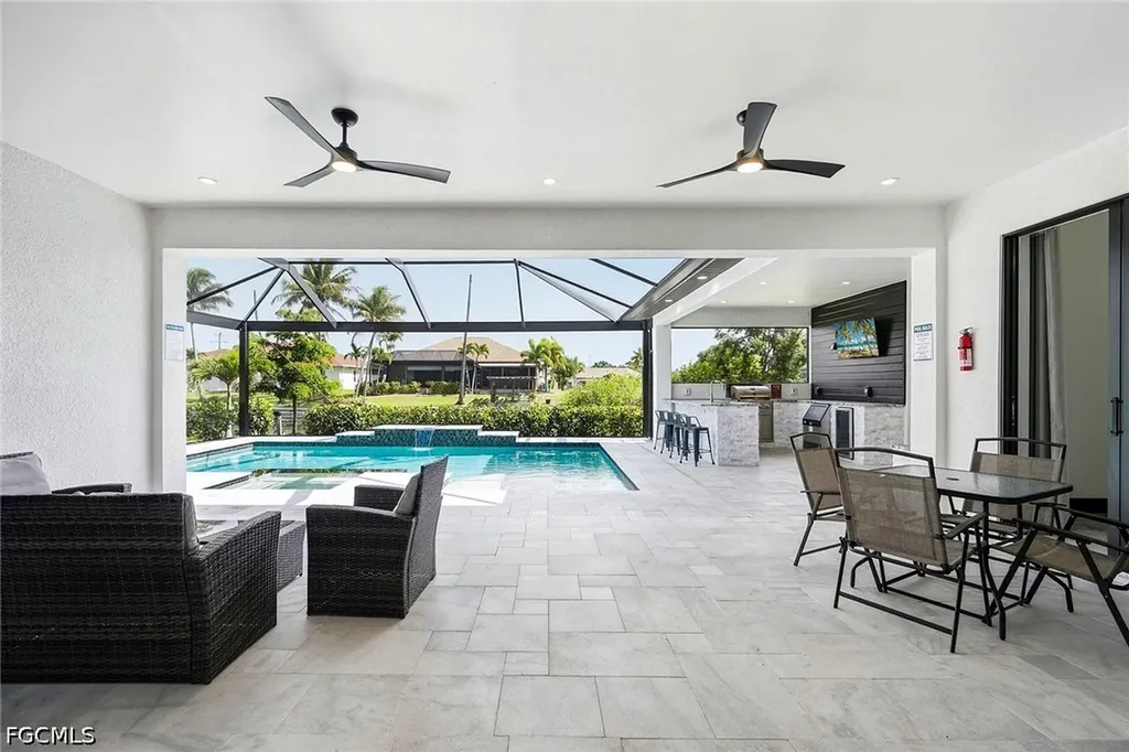 231 Gleason Parkway Cape Coral FL 33914