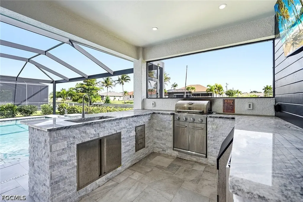 231 Gleason Parkway Cape Coral FL 33914