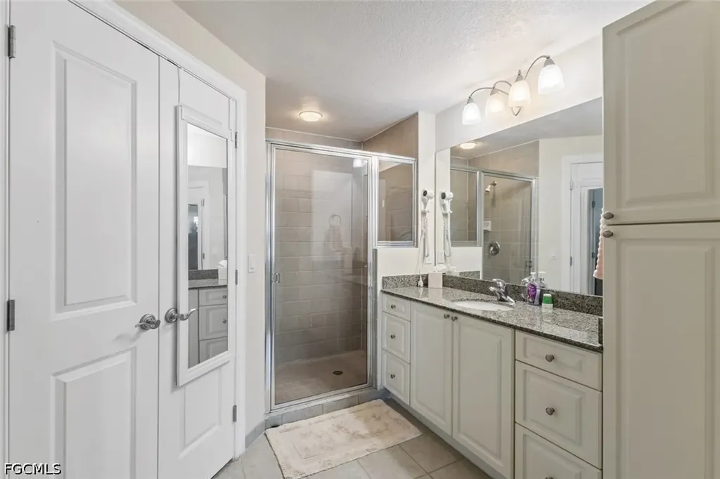 2825 Palm Beach Boulevard Fort Myers FL 33916