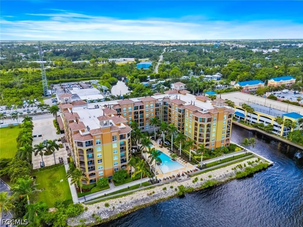 2825 Palm Beach Boulevard Fort Myers FL 33916