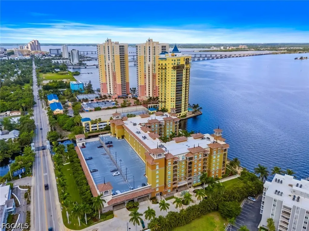 2825 Palm Beach Boulevard Fort Myers FL 33916