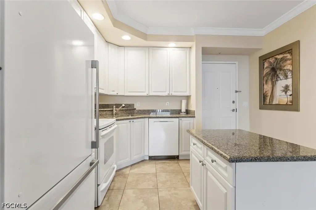 2825 Palm Beach Boulevard Fort Myers FL 33916