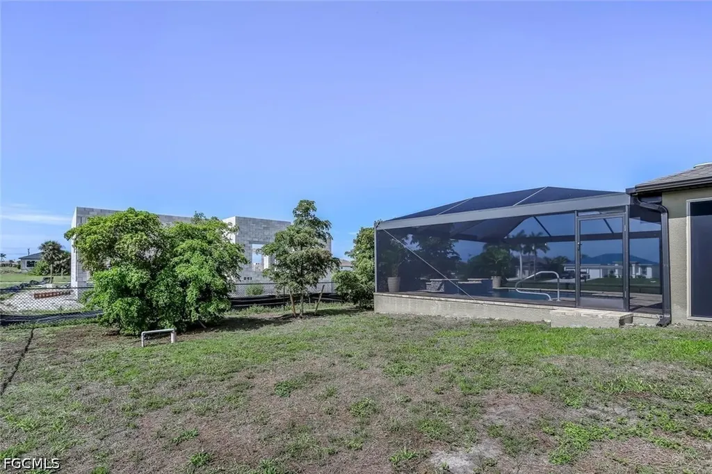4204 NW 39th Street Cape Coral FL 33993