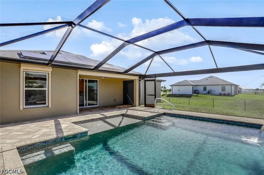 4204 NW 39th Street Cape Coral FL 33993