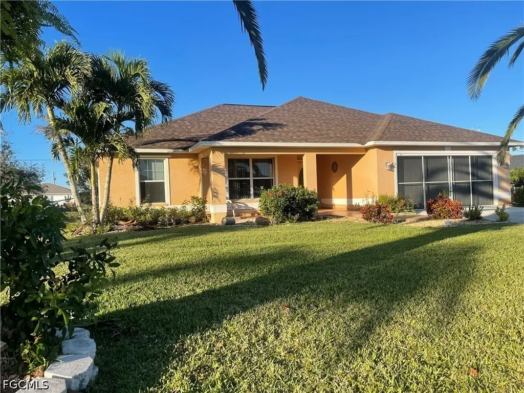 2721 NW 4th Street Cape Coral FL 33993