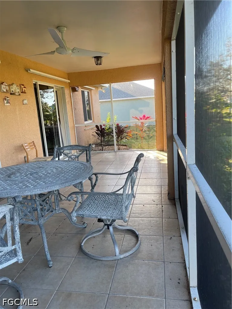 2721 NW 4th Street Cape Coral FL 33993