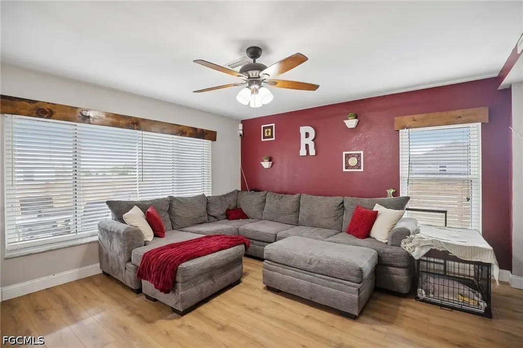 1825 NW 23rd Terrace Cape Coral FL 33993