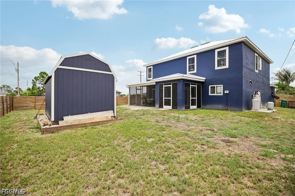 1825 NW 23rd Terrace Cape Coral FL 33993