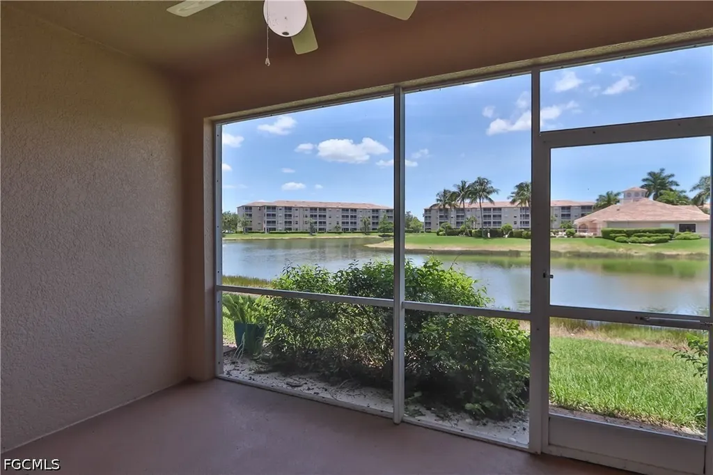 8550 Kingbird Loop Estero FL 33967
