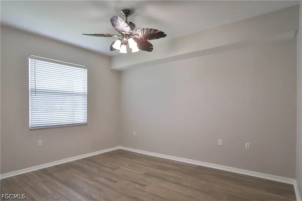 8550 Kingbird Loop Estero FL 33967