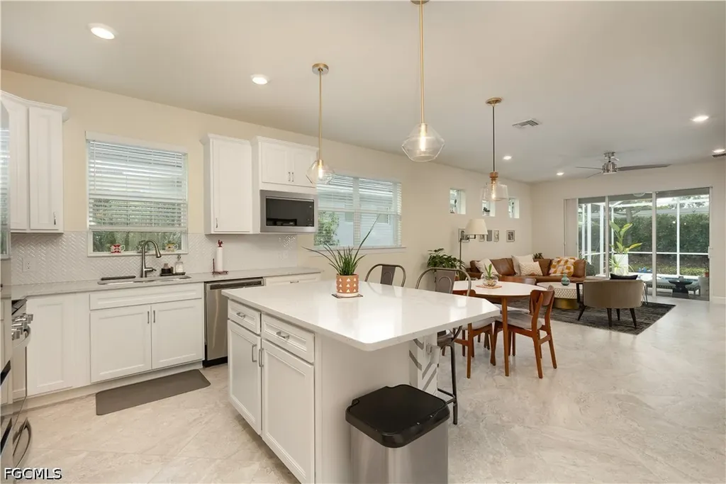 10779 Manatee Key Lane Estero FL 33928