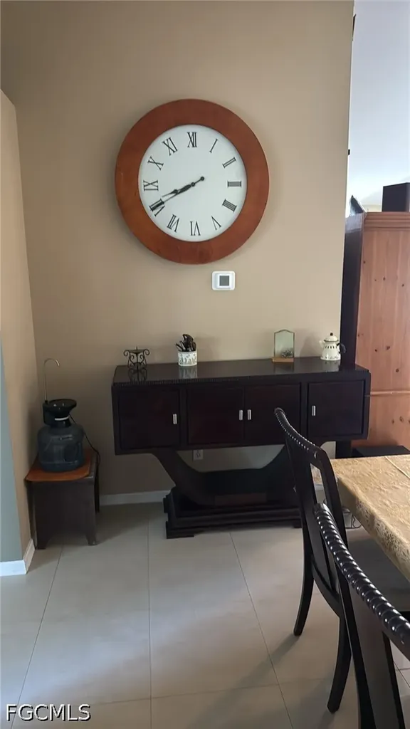 2205 NE 1st Place Cape Coral FL 33909