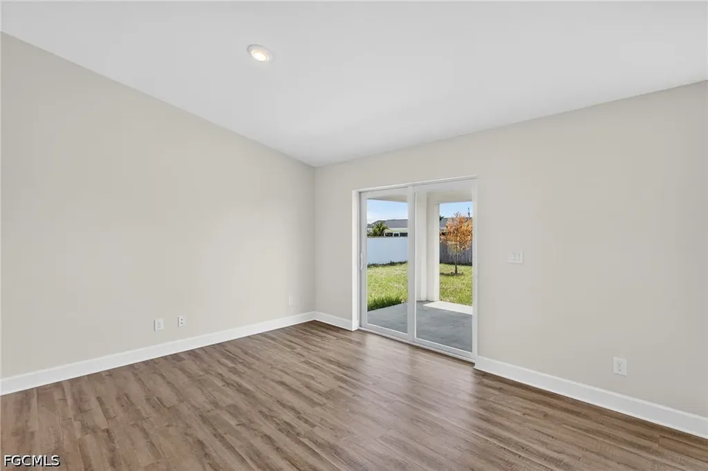 2006 NW 13th Place Cape Coral FL 33993