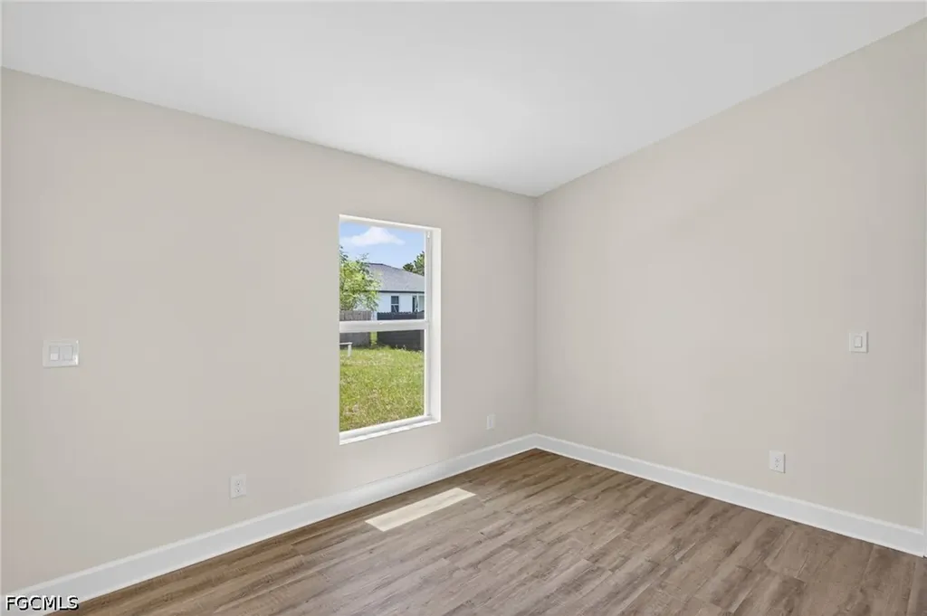 2006 NW 13th Place Cape Coral FL 33993