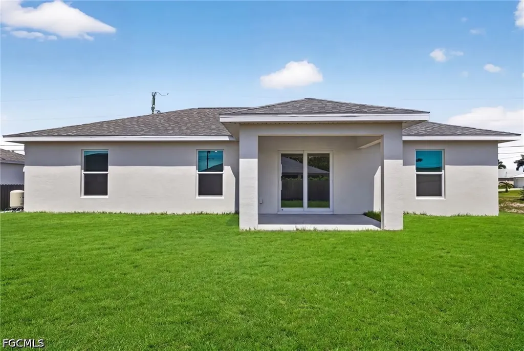 2006 NW 13th Place Cape Coral FL 33993