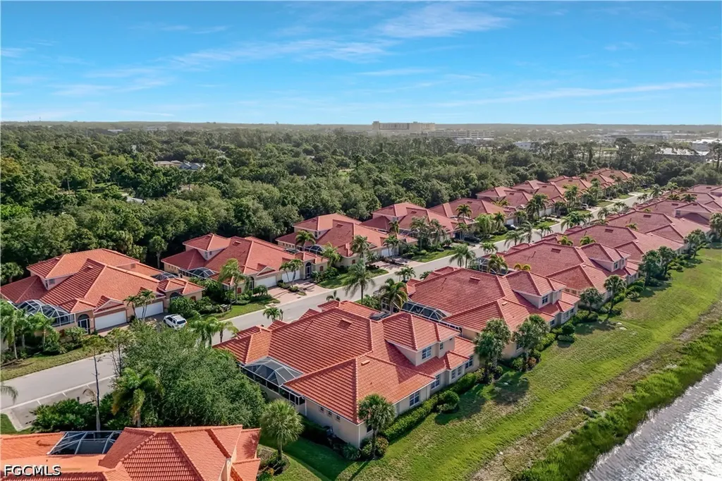 5661 Kensington Loop Fort Myers FL 33912