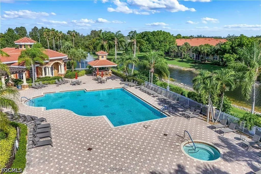 5661 Kensington Loop Fort Myers FL 33912