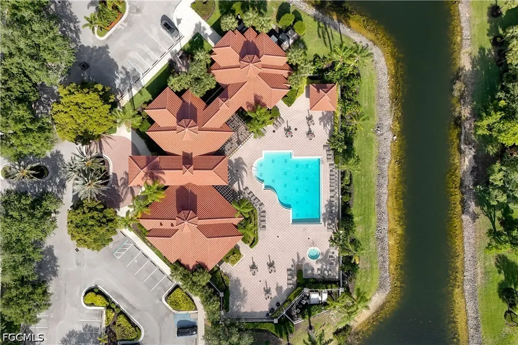 5661 Kensington Loop Fort Myers FL 33912