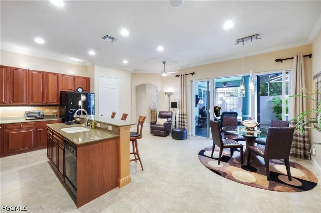 5661 Kensington Loop Fort Myers FL 33912