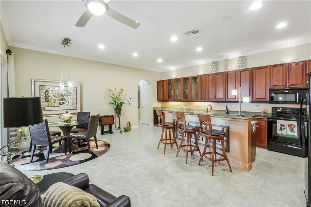 5661 Kensington Loop Fort Myers FL 33912